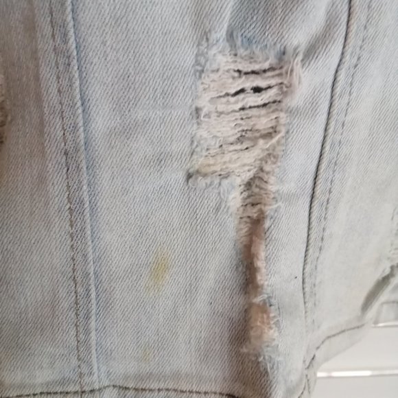 Distressed Denim GUESS Skirt w/ Zipper - Picture 3 of 4